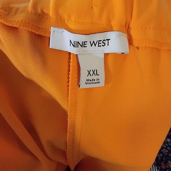 Nine West Orange Paper Bag Belted Shorts Size XXL - Picture 5 of 6